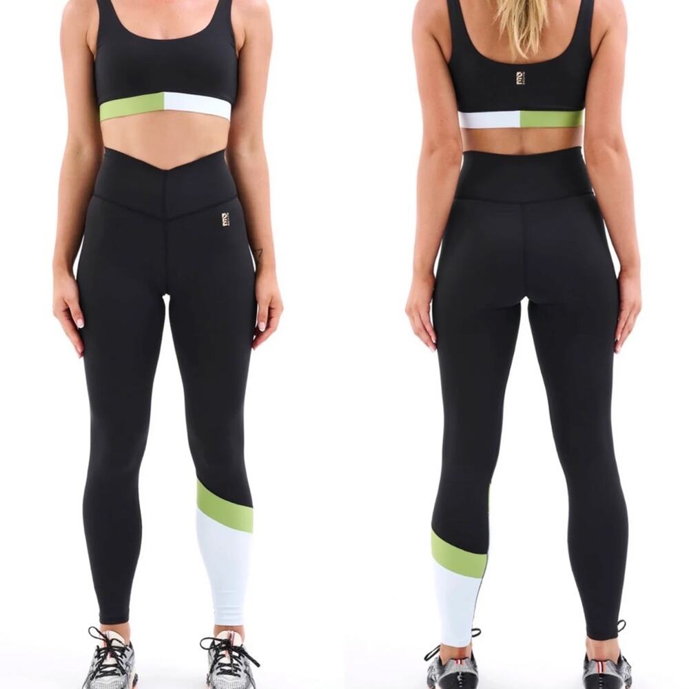 P.E Nation NWT Sample Black Sprint Time Leggings - Small